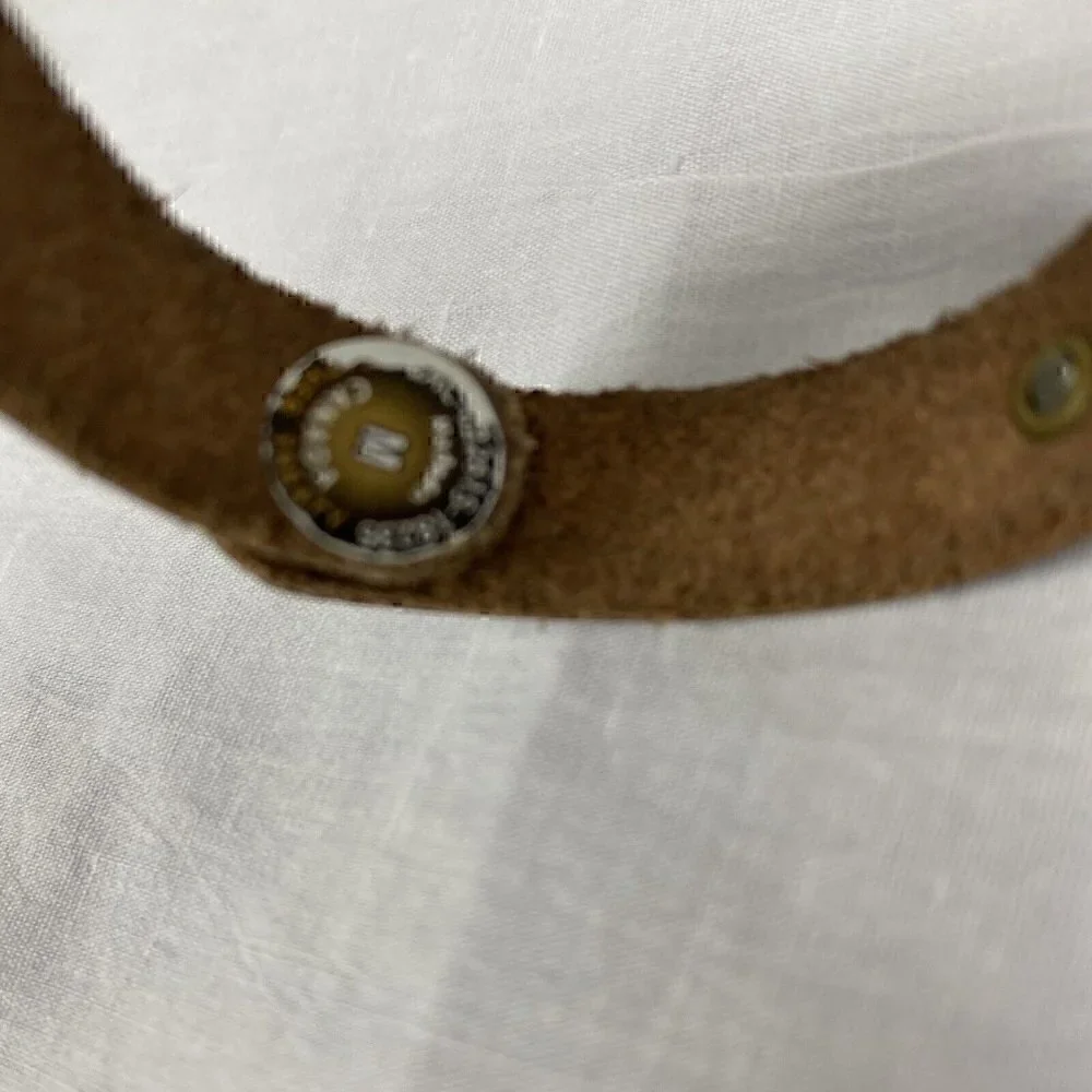 Disney Bracelet Leather Treaty Brown Brianna Leather Snap Music Note Cuff Size M